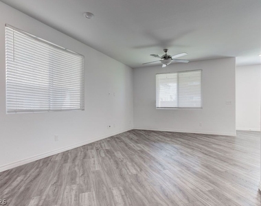 7106 Calvert Cliffs Street - Photo Thumbnail 3