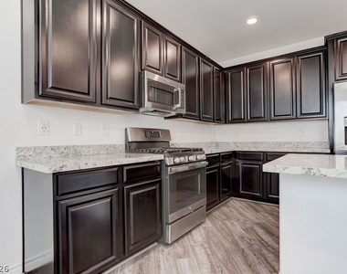 7106 Calvert Cliffs Street - Photo Thumbnail 13