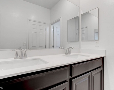 7106 Calvert Cliffs Street - Photo Thumbnail 26