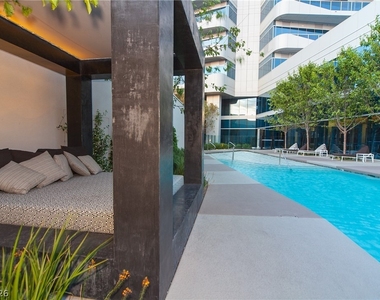 4471 Dean Martin Drive - Photo Thumbnail 48