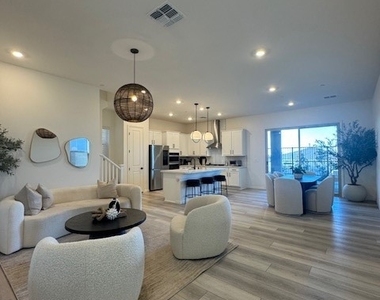 1598 Crowned Eagle Street - Photo Thumbnail 6
