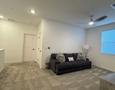 1598 Crowned Eagle Street - Photo Thumbnail 22