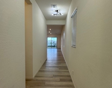 1598 Crowned Eagle Street - Photo Thumbnail 39