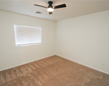 1510 Plaza Centre Drive - Photo Thumbnail 8