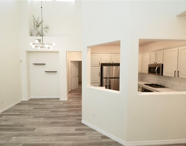 1510 Plaza Centre Drive - Photo Thumbnail 3