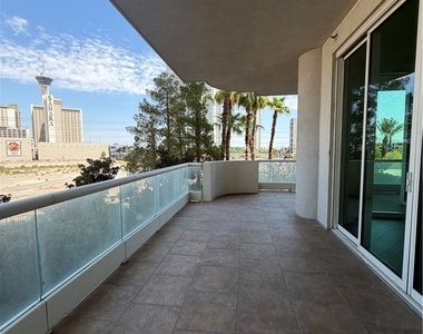 2777 Paradise Road - Photo Thumbnail 12