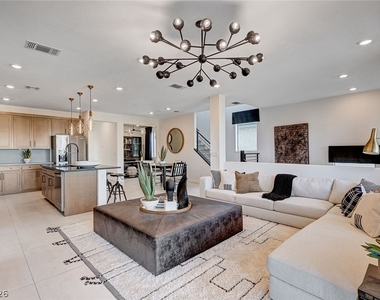 7977 Texas Hills Street - Photo Thumbnail 4