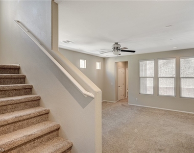 10592 Valdosta Avenue - Photo Thumbnail 20