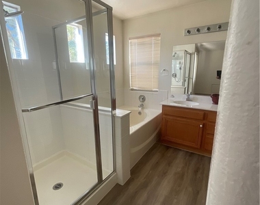 1505 Cimarron Crest Street - Photo Thumbnail 12