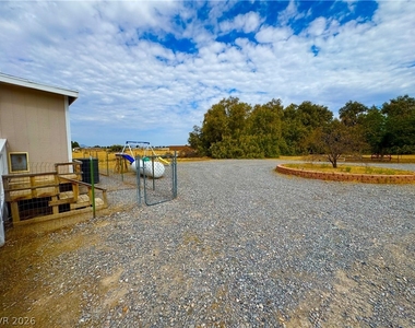 4790 Manse Road - Photo Thumbnail 12