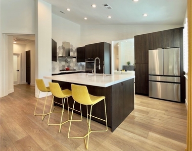 1524 Breeze Canyon Drive - Photo Thumbnail 6