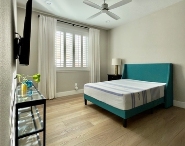 1524 Breeze Canyon Drive - Photo Thumbnail 18