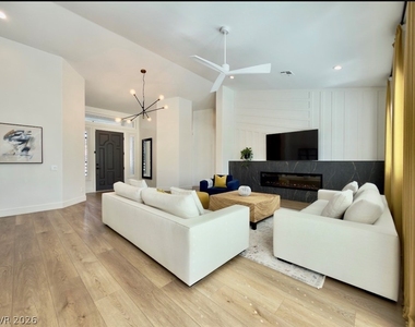 1524 Breeze Canyon Drive - Photo Thumbnail 14