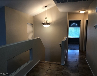 9724 Sandmist Avenue - Photo Thumbnail 14