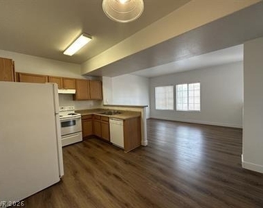 2010 Rancho Lake Drive - Photo Thumbnail 4
