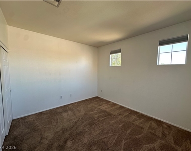 10129 Snow Crest Place - Photo Thumbnail 20