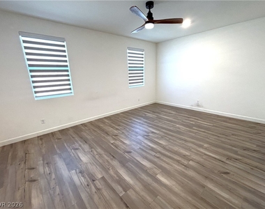 8948 Marigold Creek Street - Photo Thumbnail 19