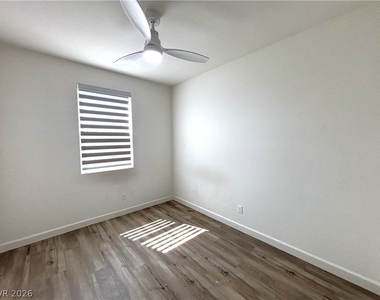 8948 Marigold Creek Street - Photo Thumbnail 24
