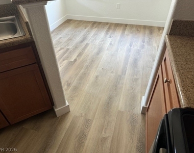 4400 S Jones Boulevard - Photo Thumbnail 8