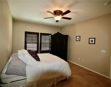 820 Canterra Street - Photo Thumbnail 15