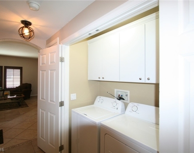 820 Canterra Street - Photo Thumbnail 25
