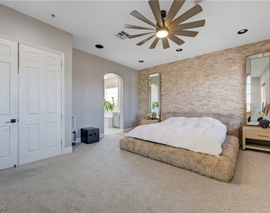 9738 Bear Trap Court - Photo Thumbnail 28