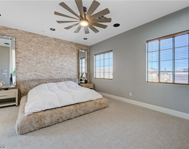 9738 Bear Trap Court - Photo Thumbnail 27