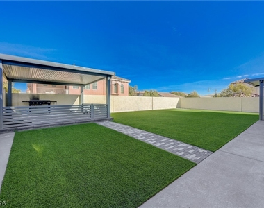 9738 Bear Trap Court - Photo Thumbnail 43