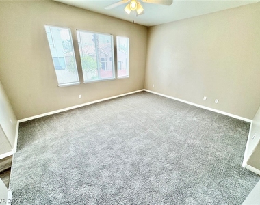 2241 Juniper Berry Drive - Photo Thumbnail 24