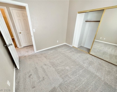 2241 Juniper Berry Drive - Photo Thumbnail 21