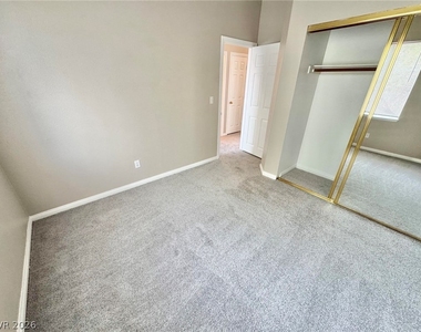2241 Juniper Berry Drive - Photo Thumbnail 16