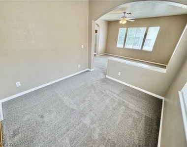 2241 Juniper Berry Drive - Photo Thumbnail 28