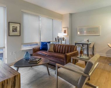 455 I St Nw - Photo Thumbnail 14