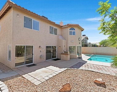 2704 Timber Crossing Court - Photo Thumbnail 27