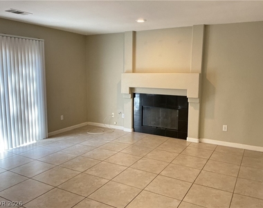8737 Wintry Garden Avenue - Photo Thumbnail 5