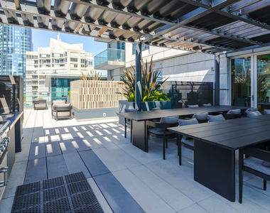 340 Fremont St - Photo Thumbnail 37