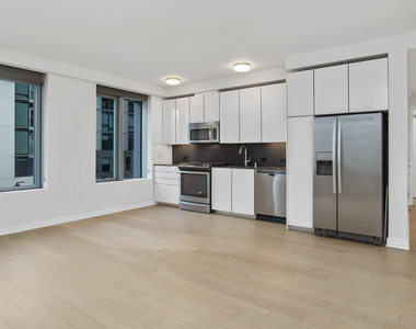 340 Fremont St - Photo Thumbnail 10