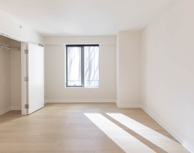 340 Fremont St - Photo Thumbnail 27