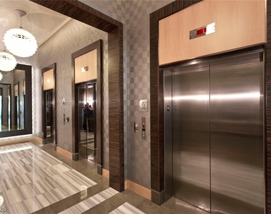 322 Karen Avenue - Photo Thumbnail 2