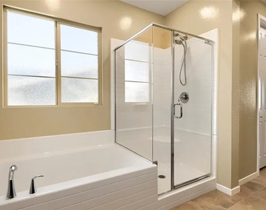 12343 Grey Dunes Avenue - Photo Thumbnail 9