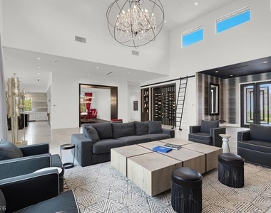 20 Pebble Hills Court - Photo Thumbnail 9