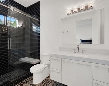 20 Pebble Hills Court - Photo Thumbnail 36