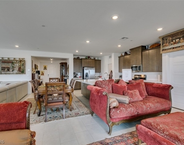 1508 Luca Mountain Lane - Photo Thumbnail 17