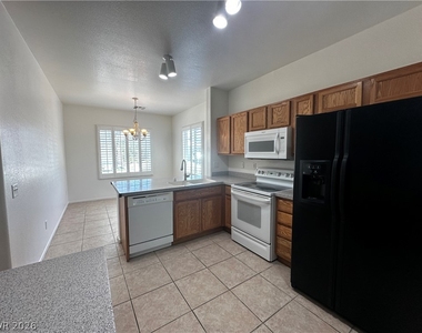 10912 Golden Birch Place - Photo Thumbnail 5
