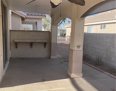 1007 Misty Rose Avenue - Photo Thumbnail 6