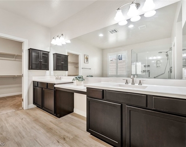 9729 Ponderosa Skye Court - Photo Thumbnail 6