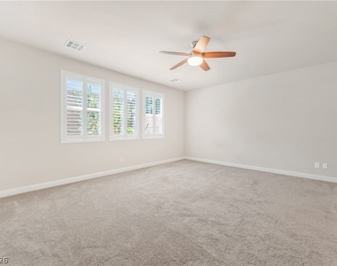 9729 Ponderosa Skye Court - Photo Thumbnail 10
