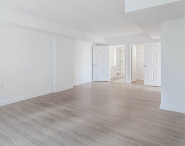 1800 N. Oak St. - Photo Thumbnail 21