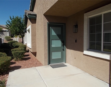 519 Crimson View Place - Photo Thumbnail 1