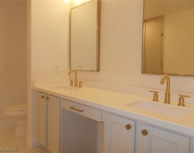 519 Crimson View Place - Photo Thumbnail 15